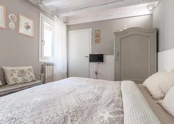 Διαμέρισμα Ca Falier Piccolo - Little Sweet In 10-12 Minutes From Bus&train Station